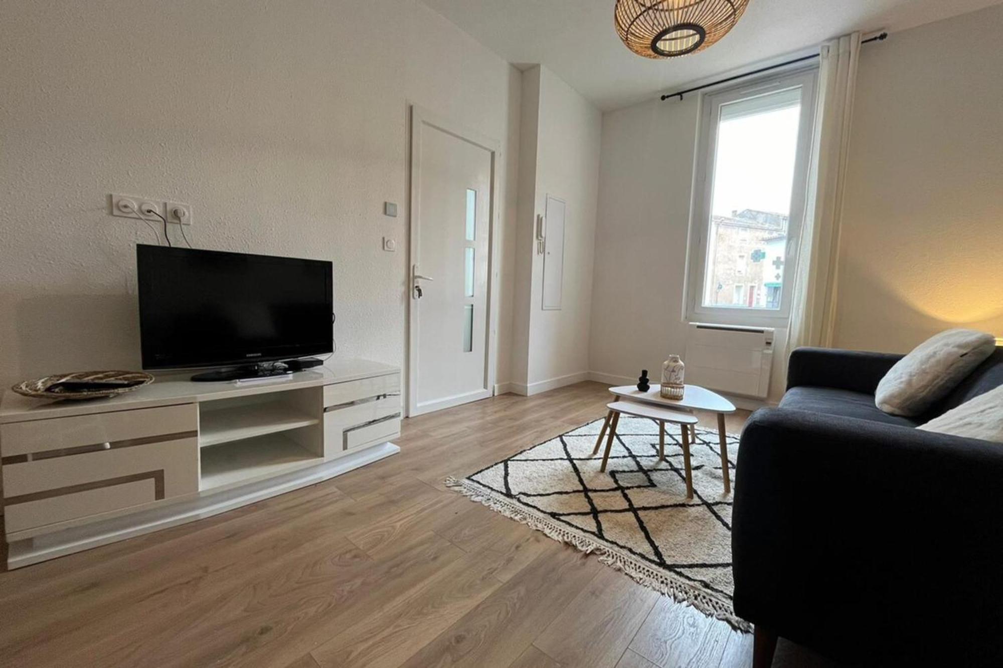Le Cocon - Wifi - Cour Privative - Proche Halles Narbonne Ngoại thất bức ảnh
